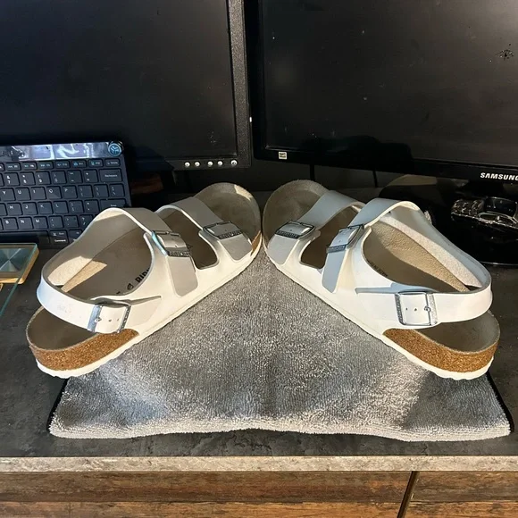 Birkenstock | Shoes | Birkenstock Sandals Tried On And Worn  display picture 3
